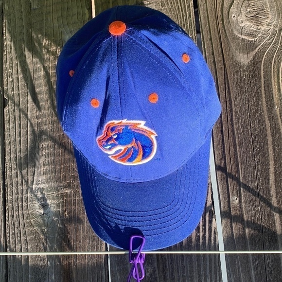 Boise State Broncos baseball cap - Picture 1 of 9
